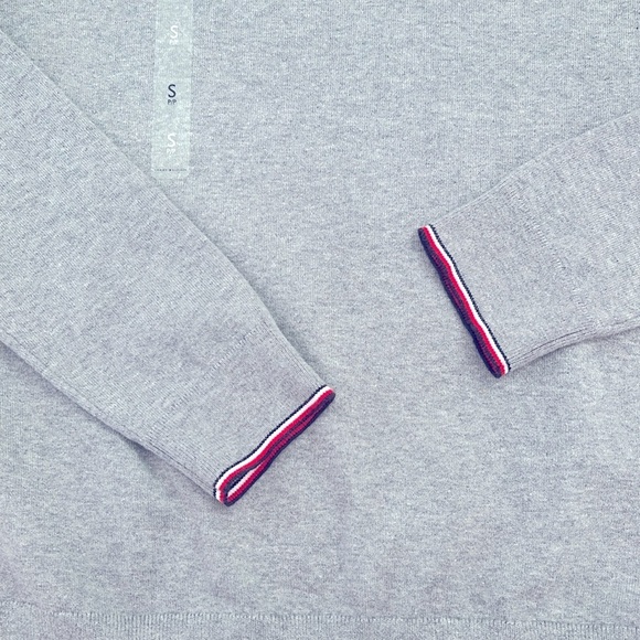 Tommy Hilfiger sweater women’s size small color gray - Picture 4 of 8